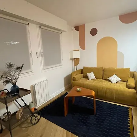 : Le Charme Du Canal St Martin Apartament Paryż