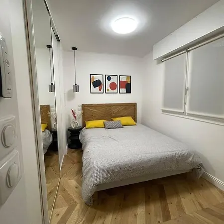 : Le Charme Du Canal St Martin Apartament Paryż